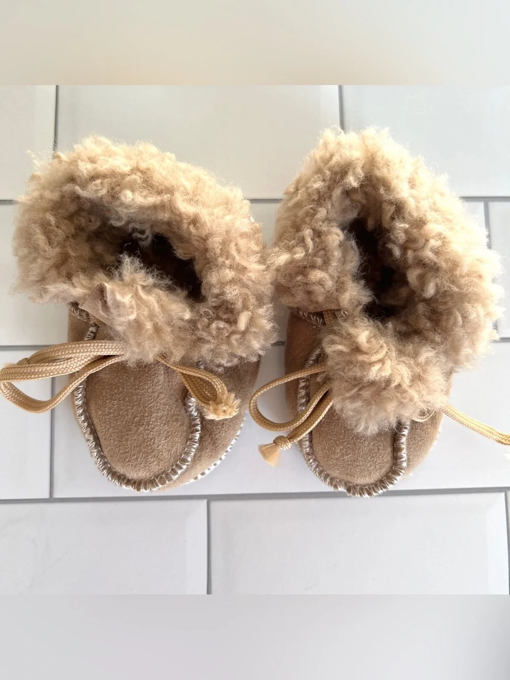🐑🤎 Shearling & Suede Infant Baby Brown Soft Cozy Moccasins w/ Drawstring
